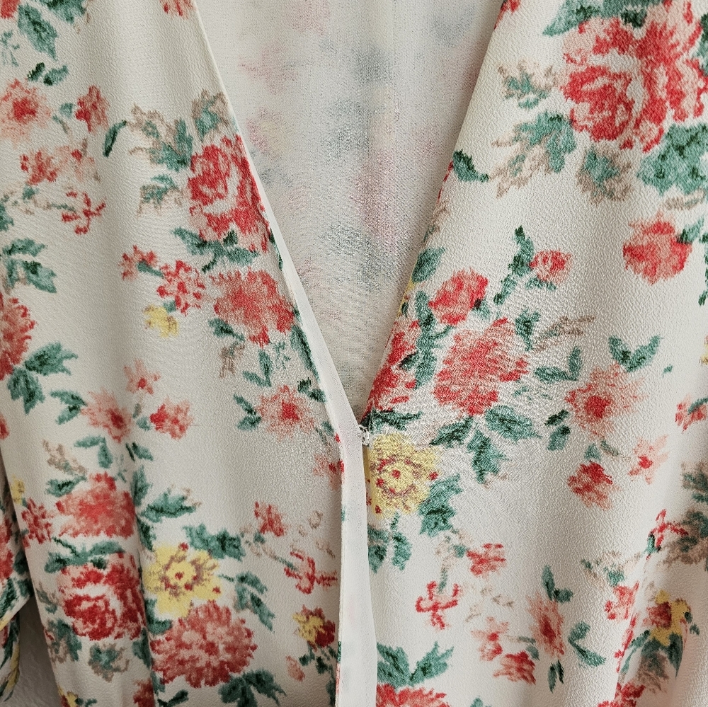 1.STATE DRESS - Picture 5 of 6